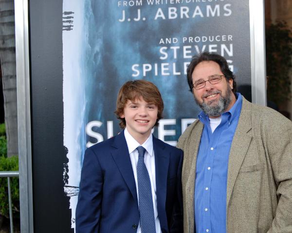 Super_8_Joel_Courtney_brings_Acting_Coach_Gary_Spatz_to_Steven_Spielberg_and_Abram_Latest_Premiere_the_playground_los_angeles-600x480-1
